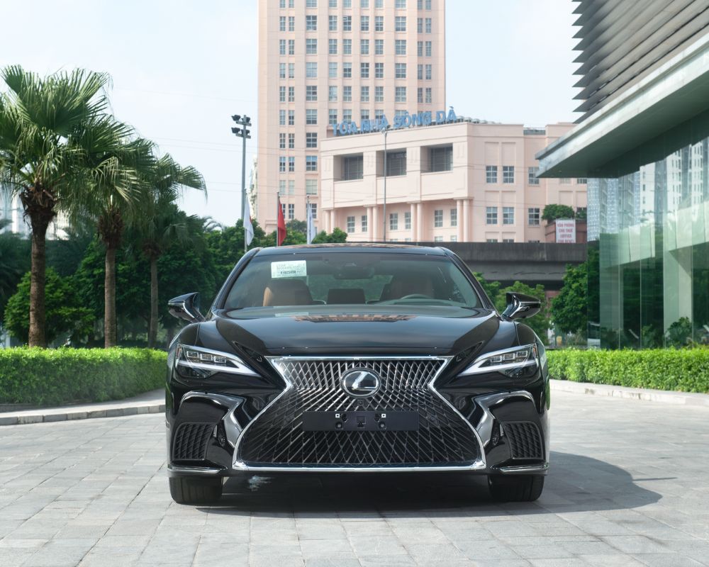 Lexus LS 500